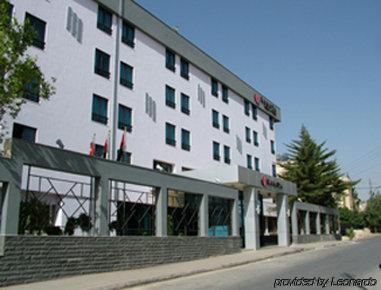 Ramada Hotel & Suites Amman Exterior photo