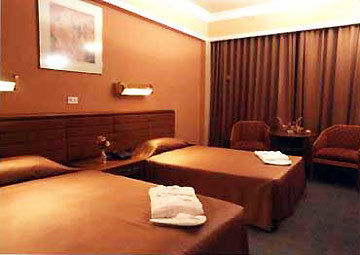 Ramada Hotel & Suites Amman Exterior photo